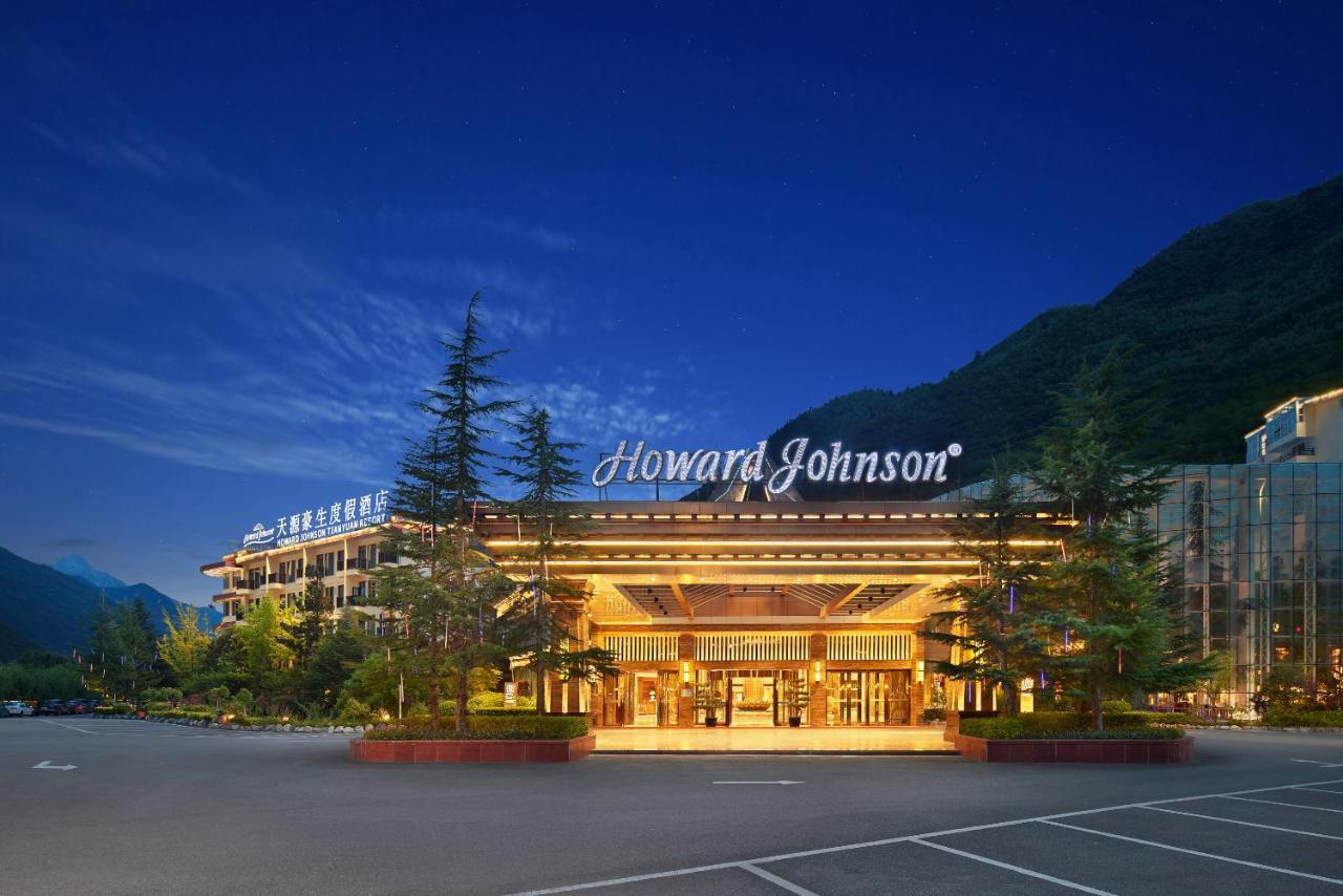 Howard Johnson Tian Yuan Csiucsajkou Kültér fotó